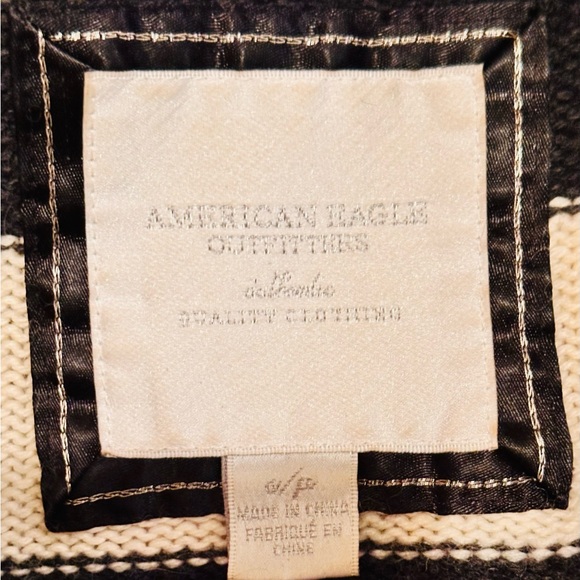 American Eagle Y2K Cowl Neck Sweater - Picture 3 of 5